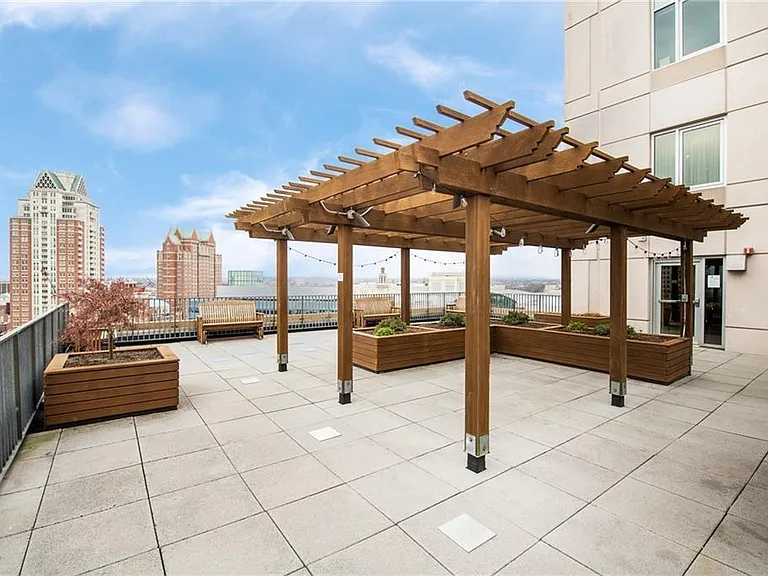 200 Exchange St #415 — Photo 32