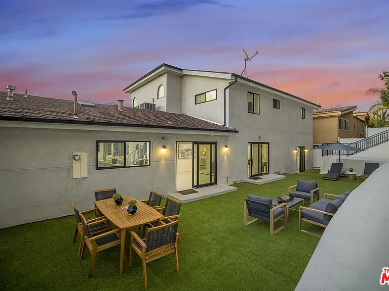 18202 Rancho St — Photo 3