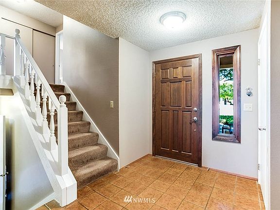 3rd image of 10509 NE 120th Pl