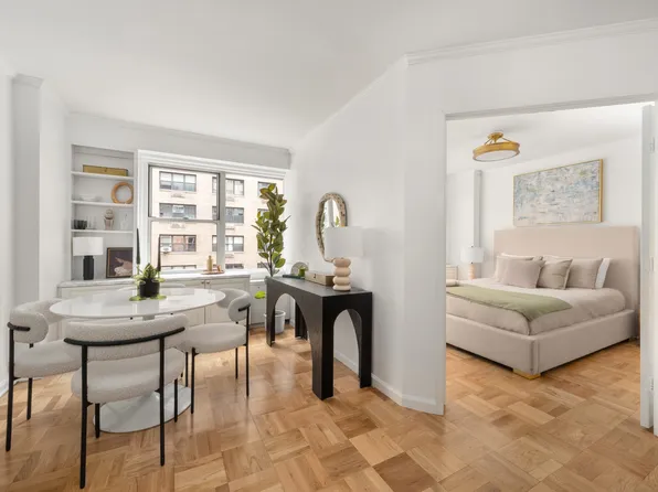 136 East 56th Street image 2 of 8