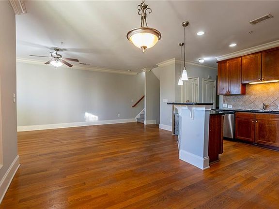 5th image of 2750 Wander Ln
