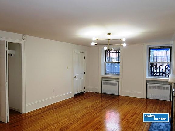 2nd image of 164 Hoyt St #1