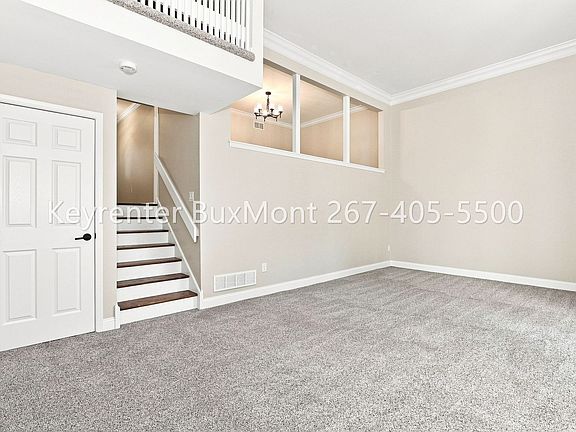 4th image of 102 Solway Cir