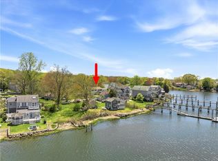 48 Harris Ave, Warwick, RI 02889
