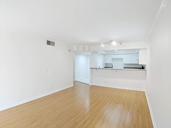 2nd image of 11347 Nebraska Ave APT 101