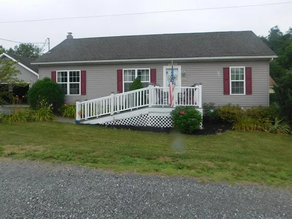 51 N Kittatinny Rd, Lehighton, PA 18235