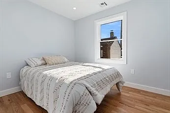 322-324 Pearl St #2 — Photo 18