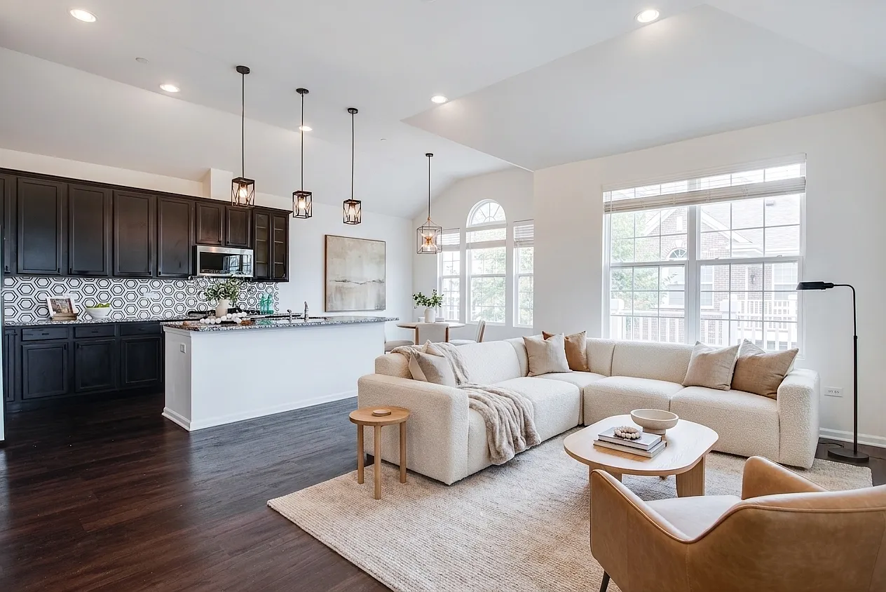 3 bed, 1999 sqft, $3,400 — Photo 4