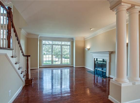 4th image of 513 Sandpiper Cir