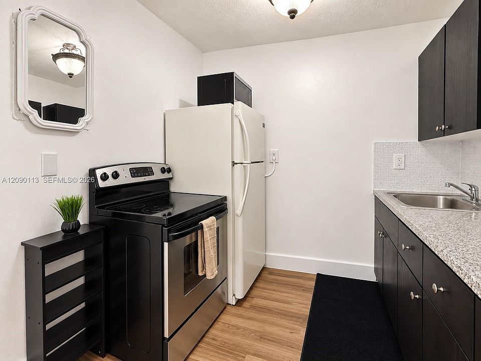 1st image of 6950 NW 8th Ave APT 4