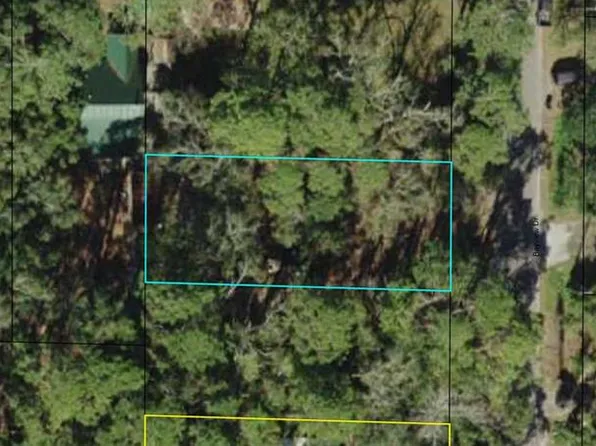 20 Bayview Dr, Apalachicola, FL 32320