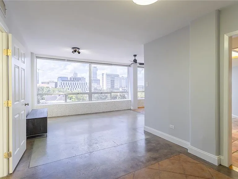 1212 Guadalupe St #705 — Photo 7