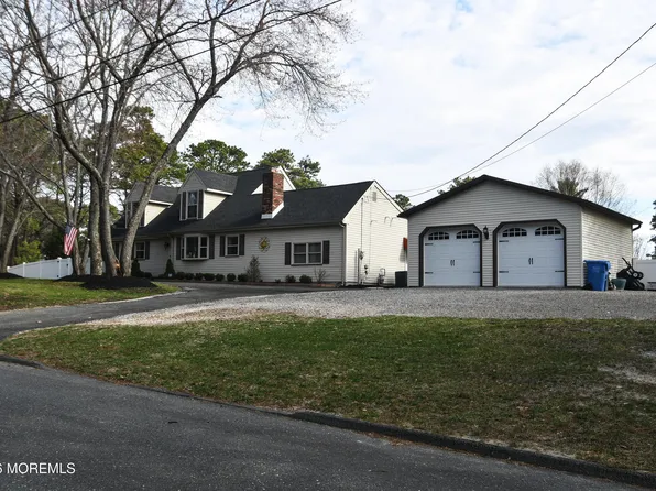 1820 Perth Amboy Avenue, Whiting, NJ 08759