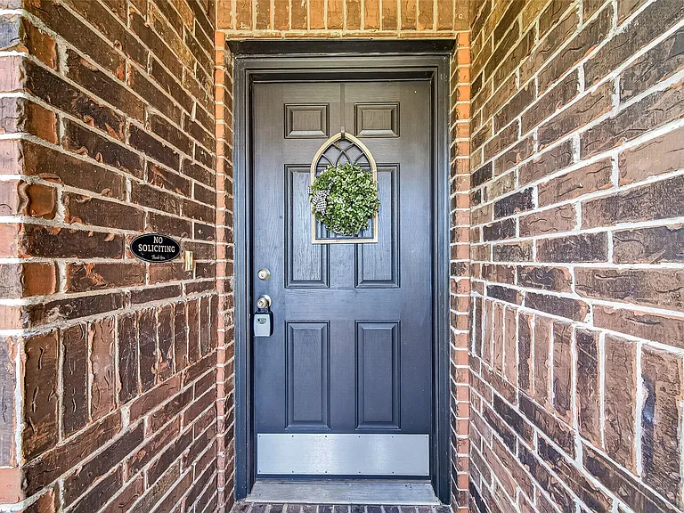 23718 Water Hickory Dr — Photo 3