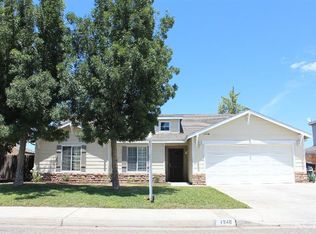 1246 Canyoncreek St, Hanford, CA 93230