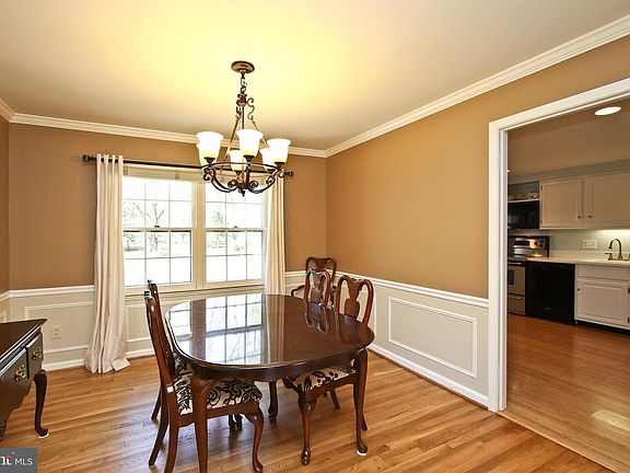 4th image of 13413 Chestnut Oak Dr