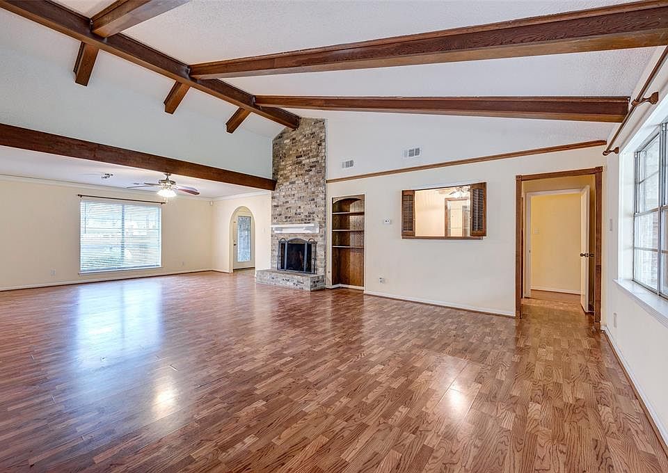 1st image of 7807 Hornwood Dr