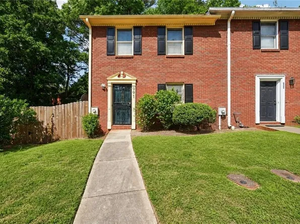 991 Park Gate Pl, Stone Mountain, GA 30083