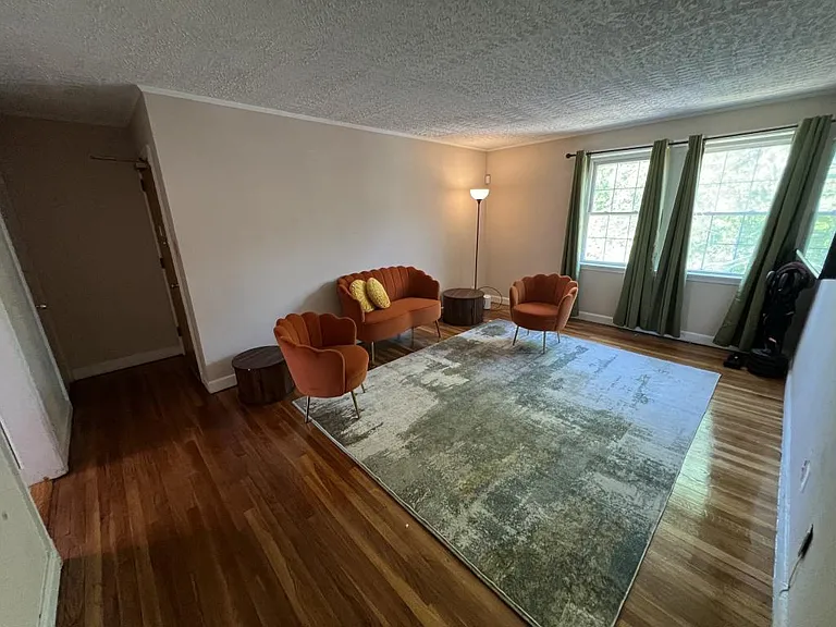 2114 Suitland Ter SE #301 — Photo 4