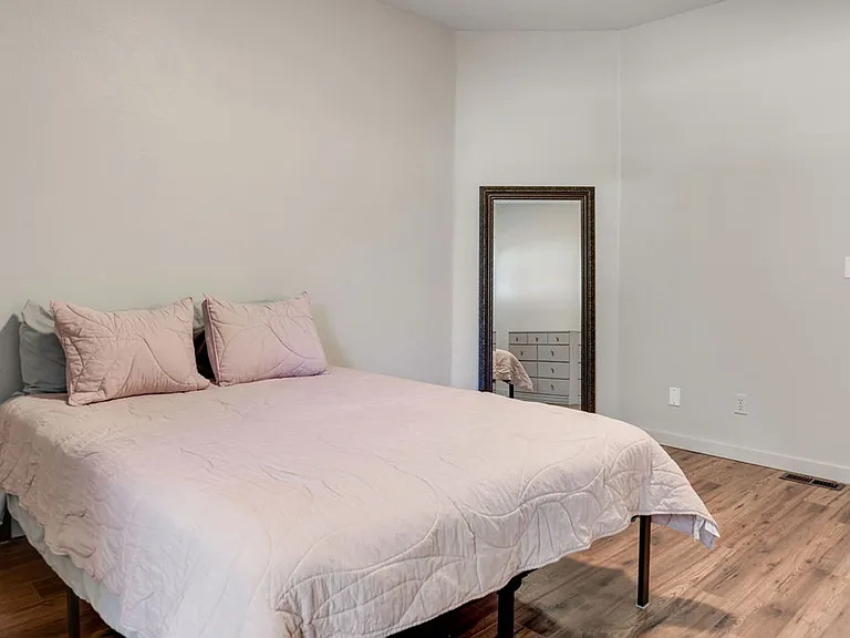 1817 S Colorado Ave — Photo 9