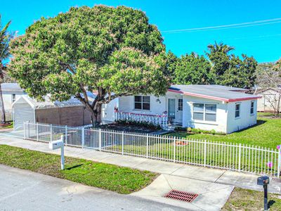 281 NE 46th Street, Pompano Beach, FL, 33064