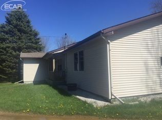 2823 Escott Rd, Corunna, MI 48817