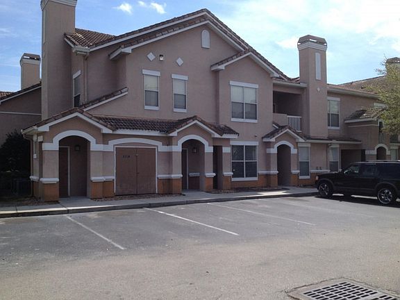 5th image of 18001 Villa Creek Dr