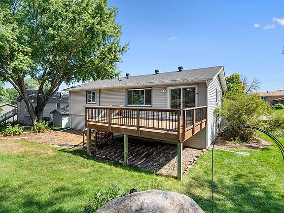 4th image of 16995 Gannon Way