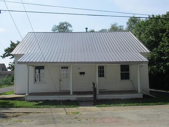 1st image of 109 Maple Ave