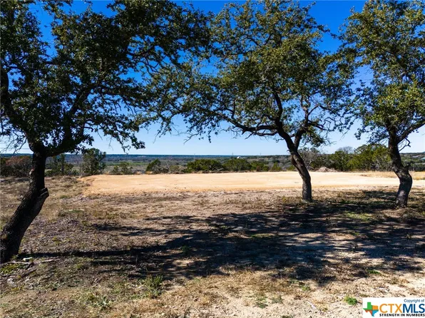136 Red Maple Cir, Killeen, TX 76549