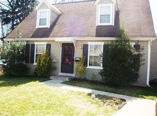 7 Carver Rd, Cabin John, MD 20818