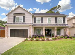 1522 Wakefield Dr, Houston, TX 77018