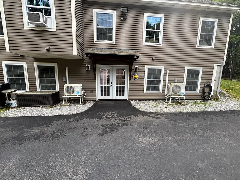 44 Merrill Dr #1 — Photo 11