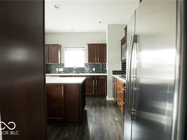 15665 Eastpark Dr — Photo 13