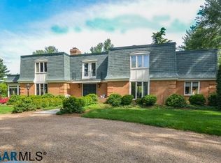 101 Ednam Pl, Charlottesville, VA 22903