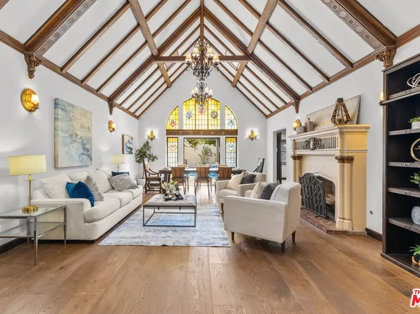 186 N Citrus Ave, Los Angeles, CA 90036