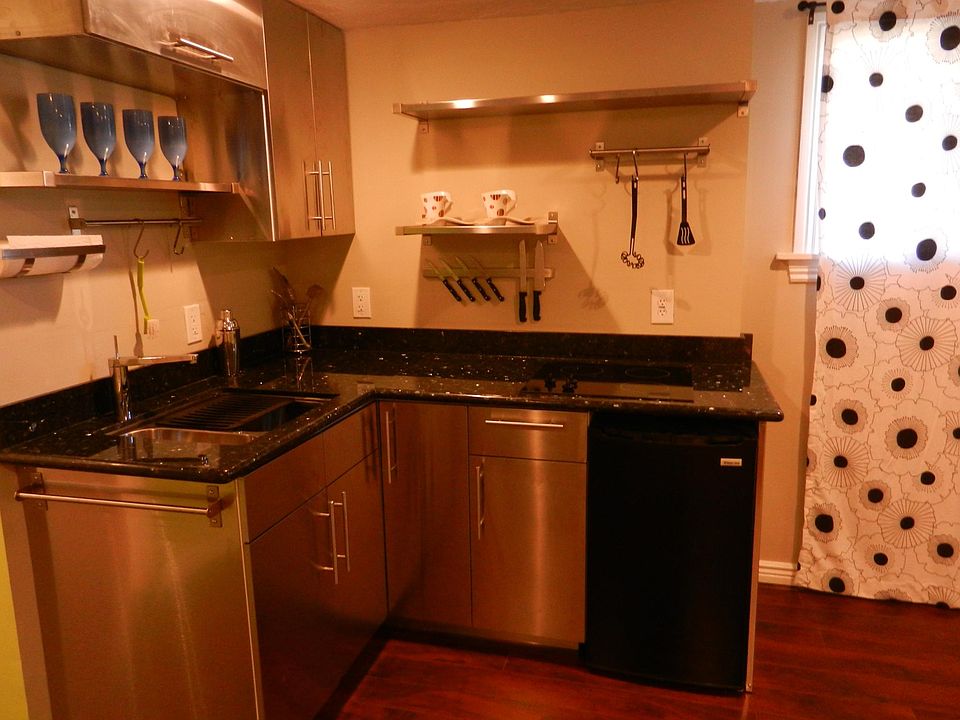 1st image of 555 W 500 N APT 2
