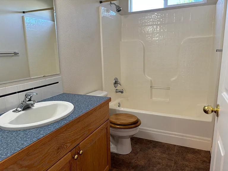 2566 N Sea Cove Way — Photo 17