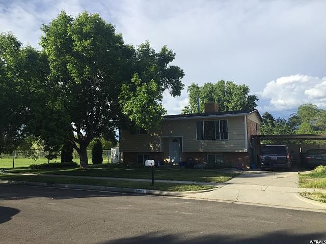 1st image of 5809 S Hazelhurst Dr