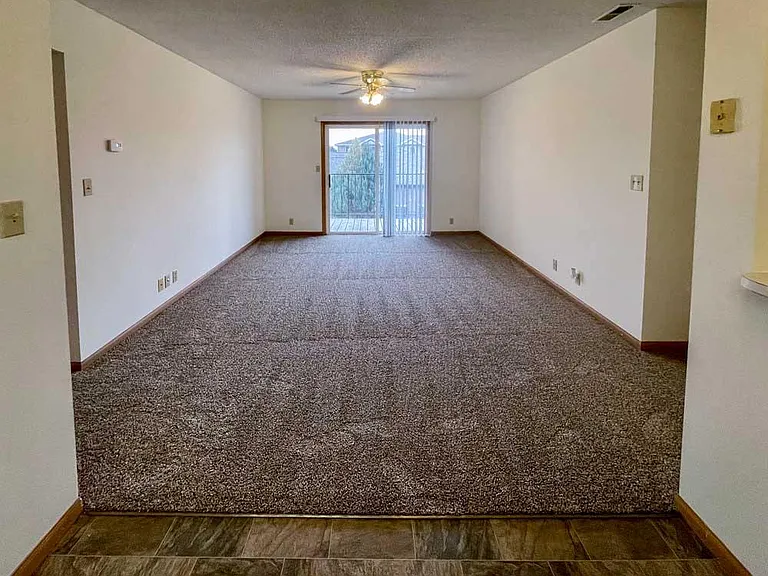 Highland View Apartments — Photo 89