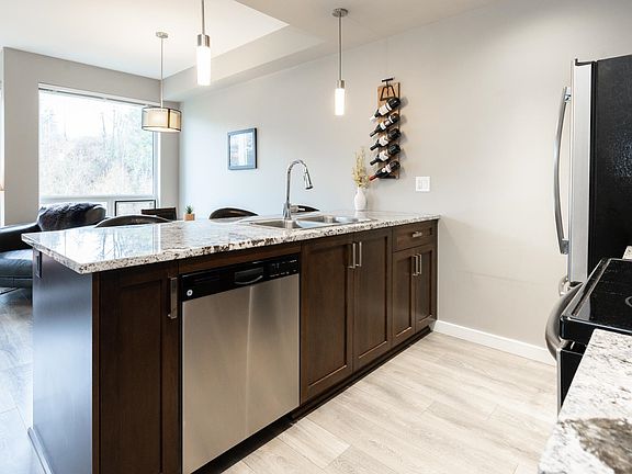 4th image of 2238 Whatcom Rd #312