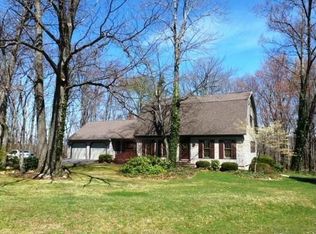 3009 Woods Edge Dr, Bloomsburg, PA 17815