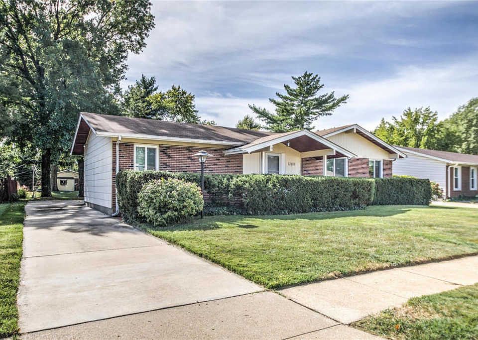 1st image of 2660 Bradwell Dr