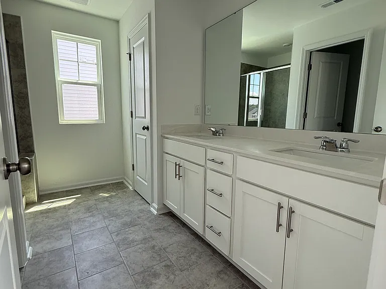 711 Painted Daisy Ln — Photo 8