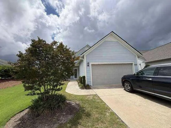 521 Lyrebird Ave, Wilmington, NC 28412