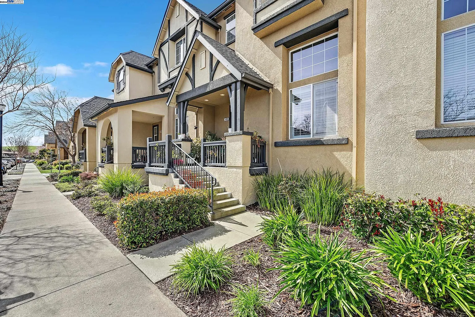 2408 Millstream Ln photo 1