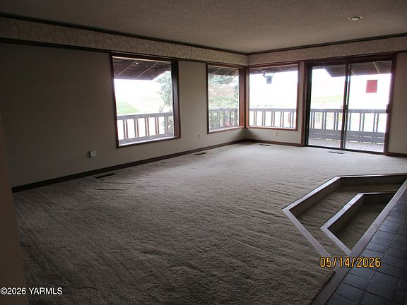 4th image of 1303 Nightingale Rd