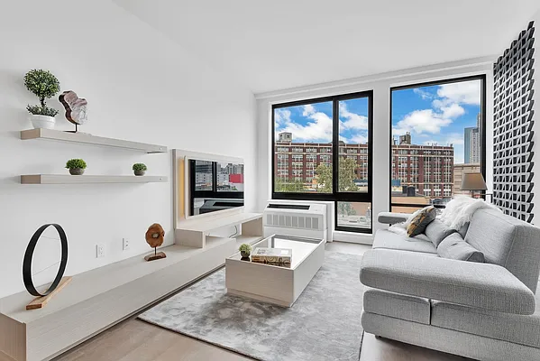 Rented by Modern Spaces | media 5