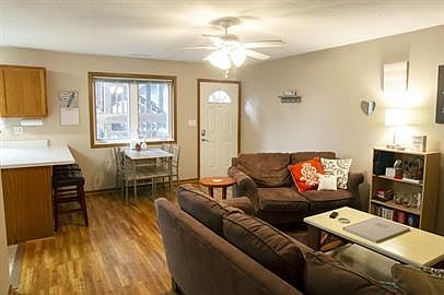 4th image of 428 Stonehaven Dr #6