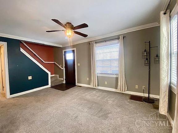 3rd image of 2910 Tytus Ave